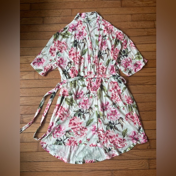 Show Me Your Mumu Brie Robe - Picture 2 of 4